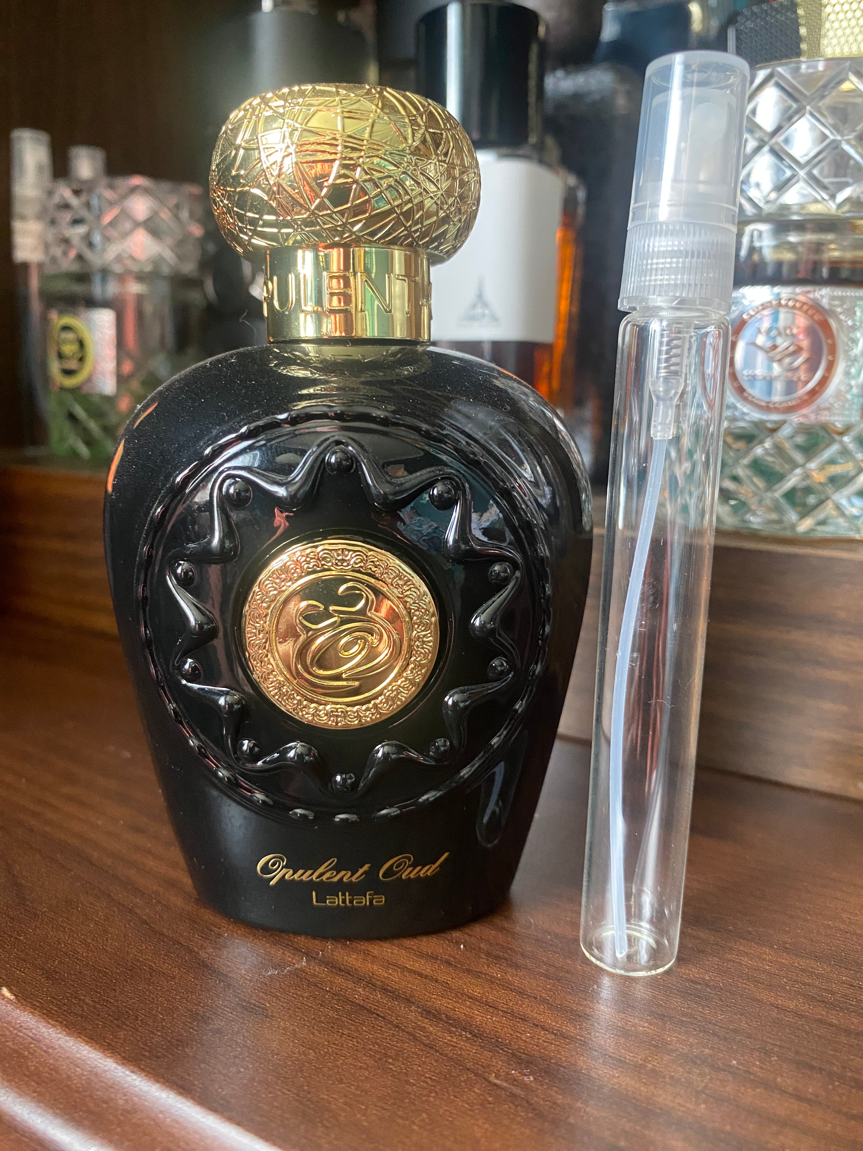 Lattafa Opulent Oud, 10ml Decant