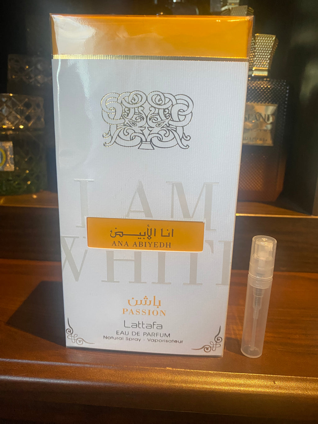 Lattafa Ana Abiyedh Passion, 3ml Decant