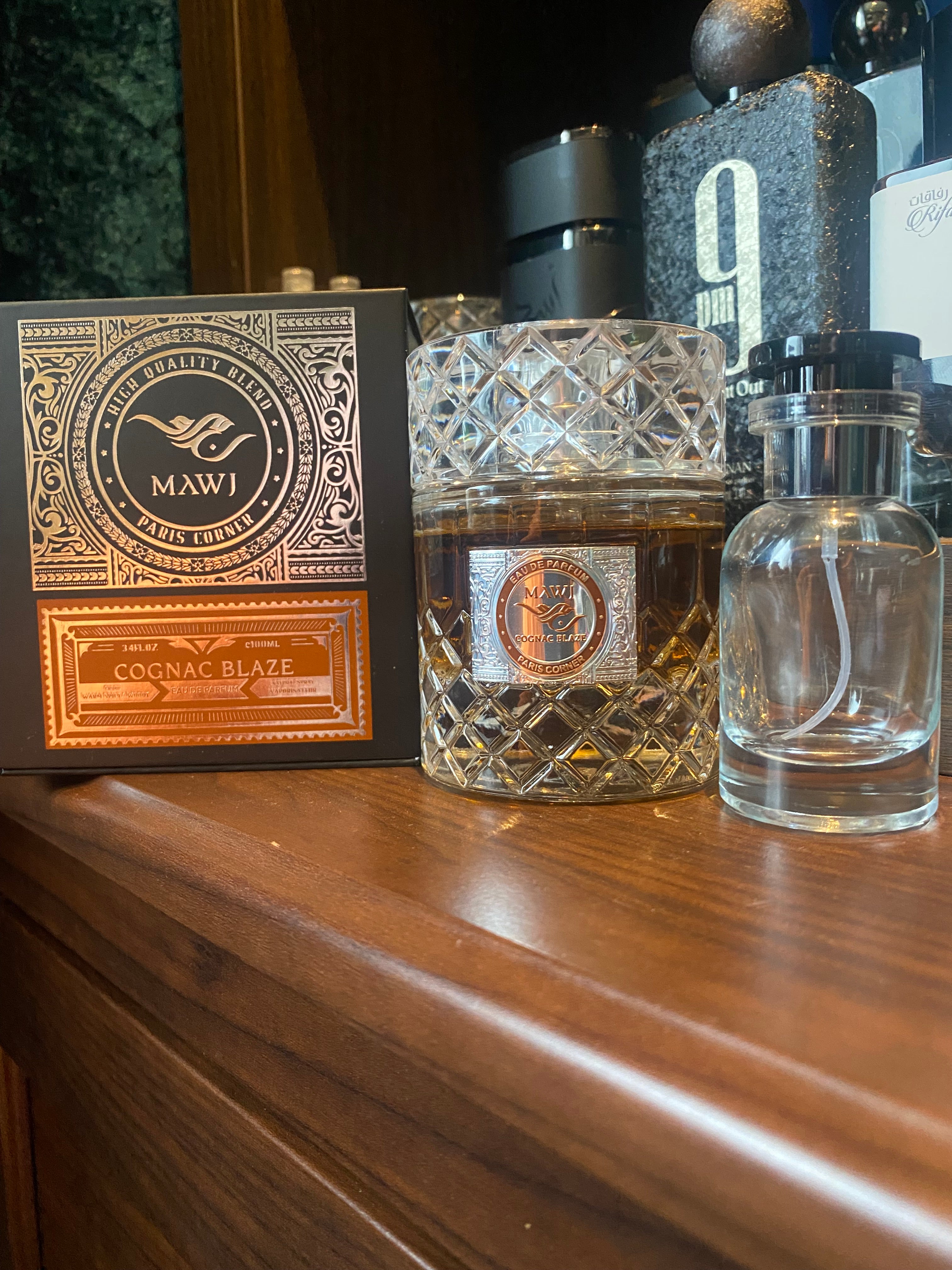 Paris Corner - Mawj Cognac Blaze 30ml Decant