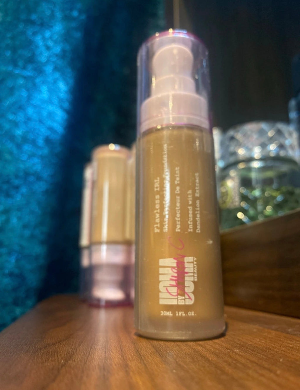 UOMA Sharon C Beauty Flawless IRL Foundation Honey Honey 30ml T3 Brand New