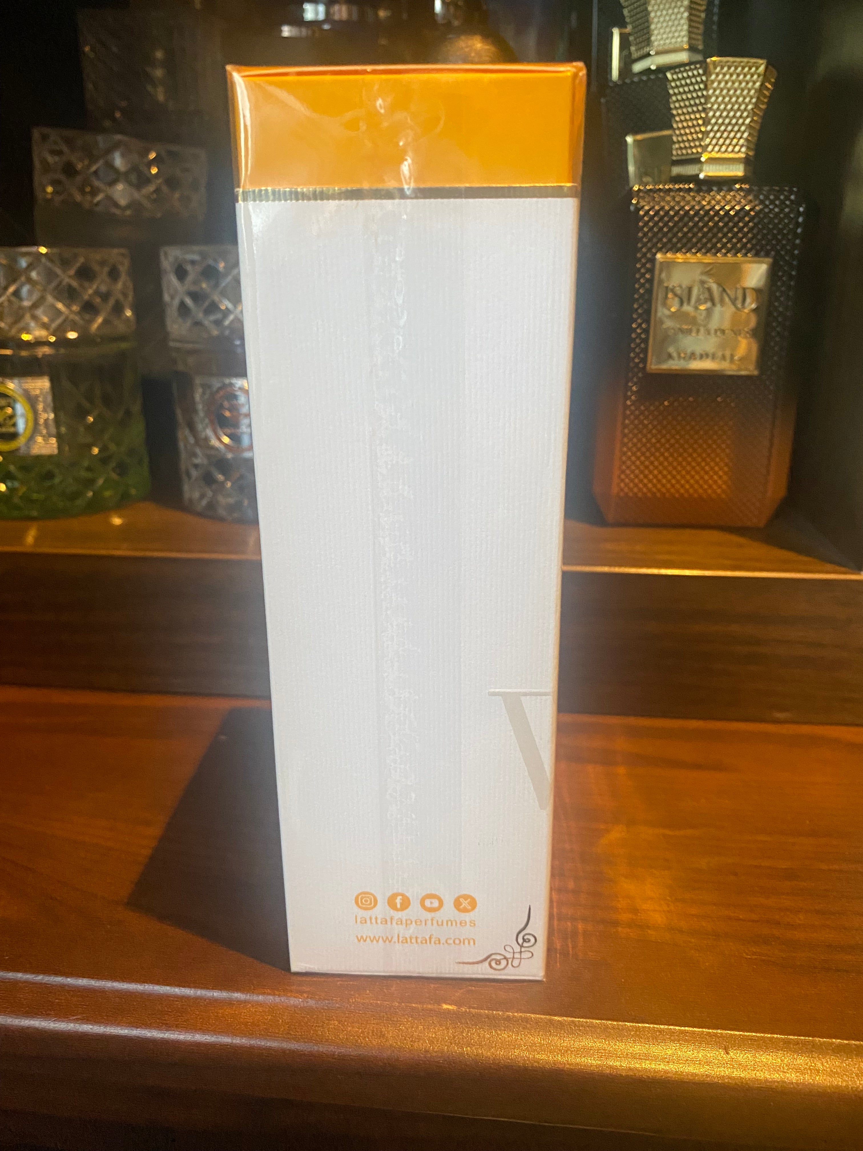 Lattafa Ana Abiyedh Passion, 60ml