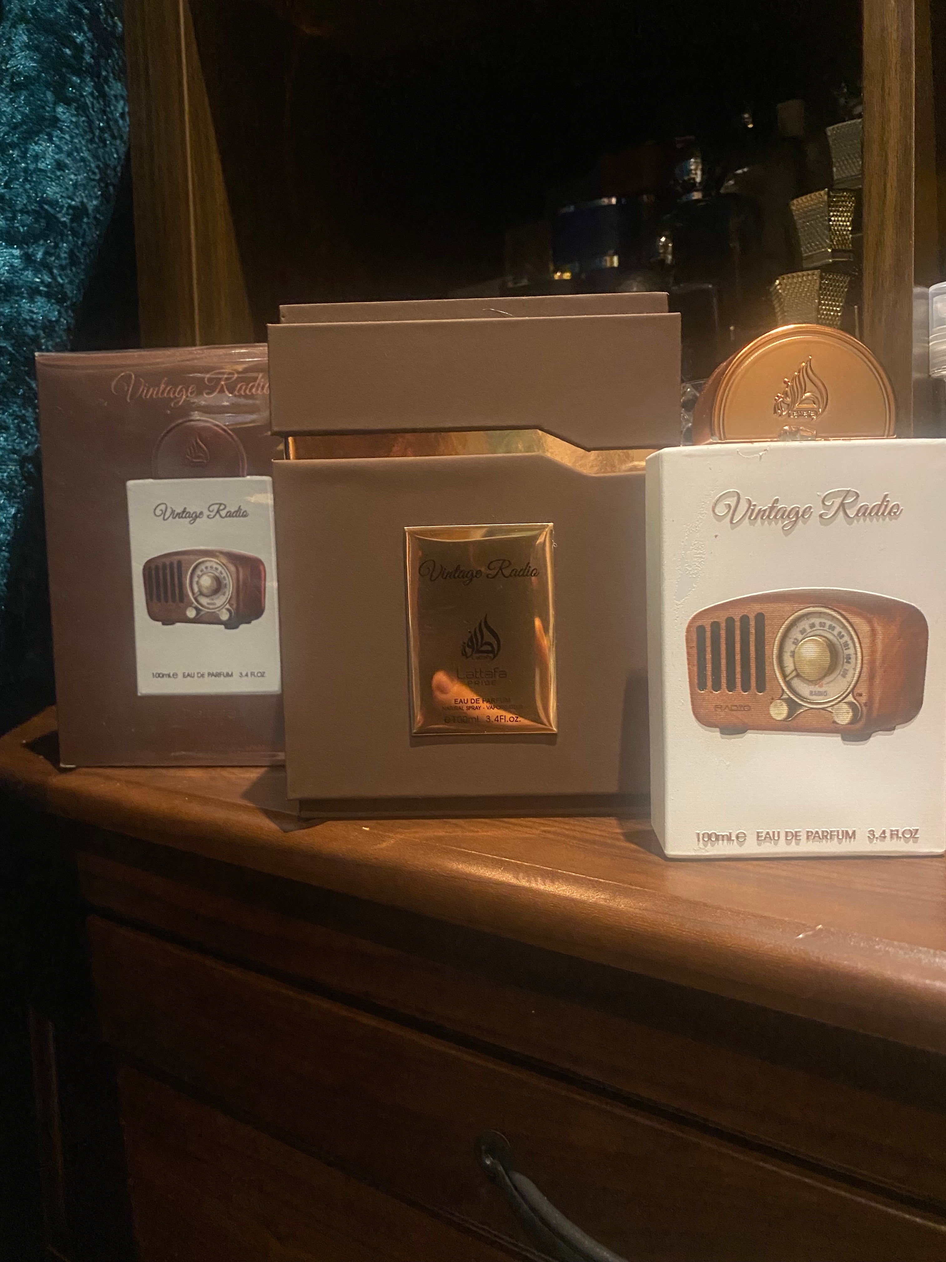 Lattafa Pride Vintage Radio, 100ml