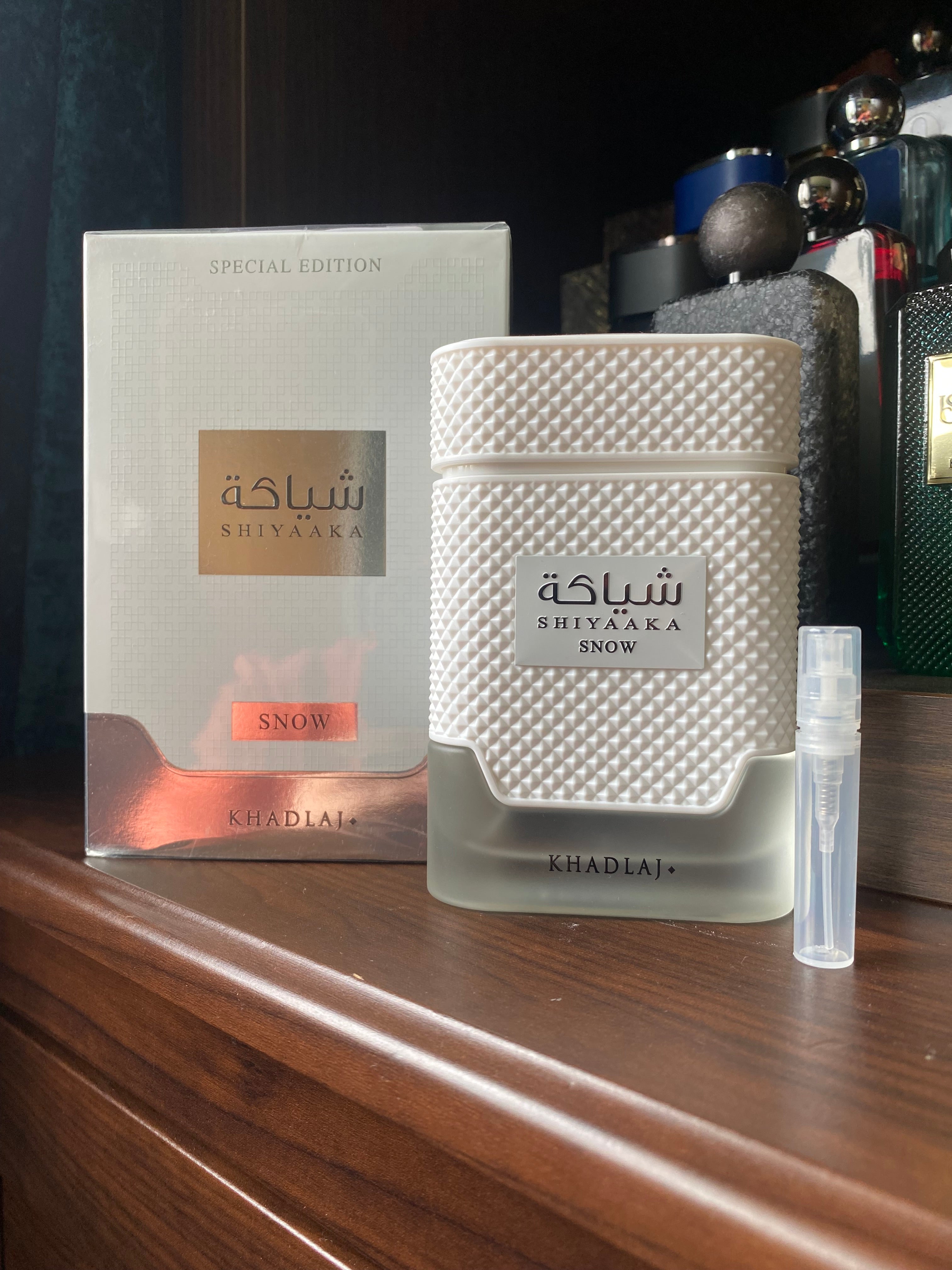 Khadlaj - Shiyaaka Snow 3ml Decant