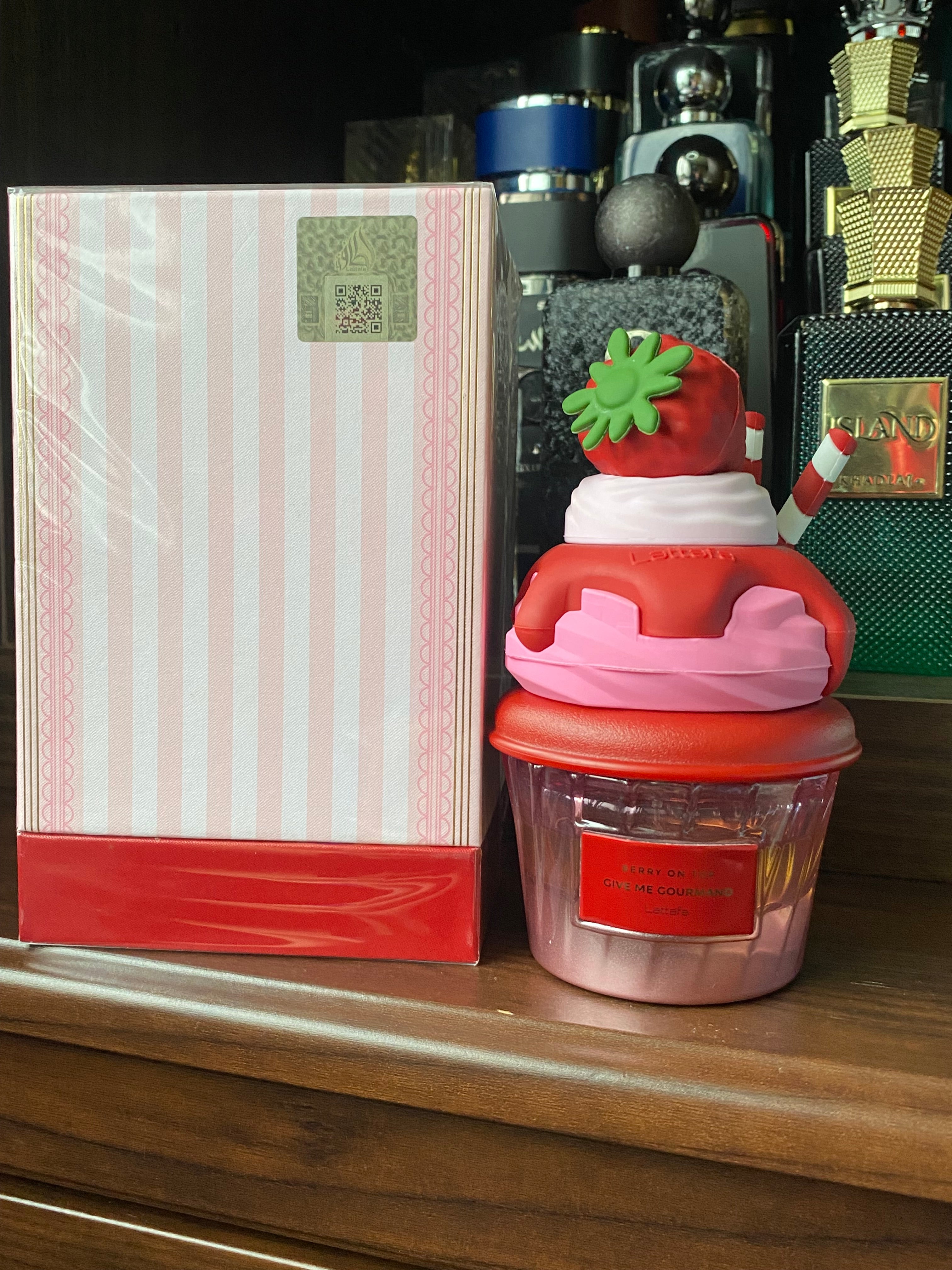 Lattafa Give Me Gourmand - Berry on Top, 75ml