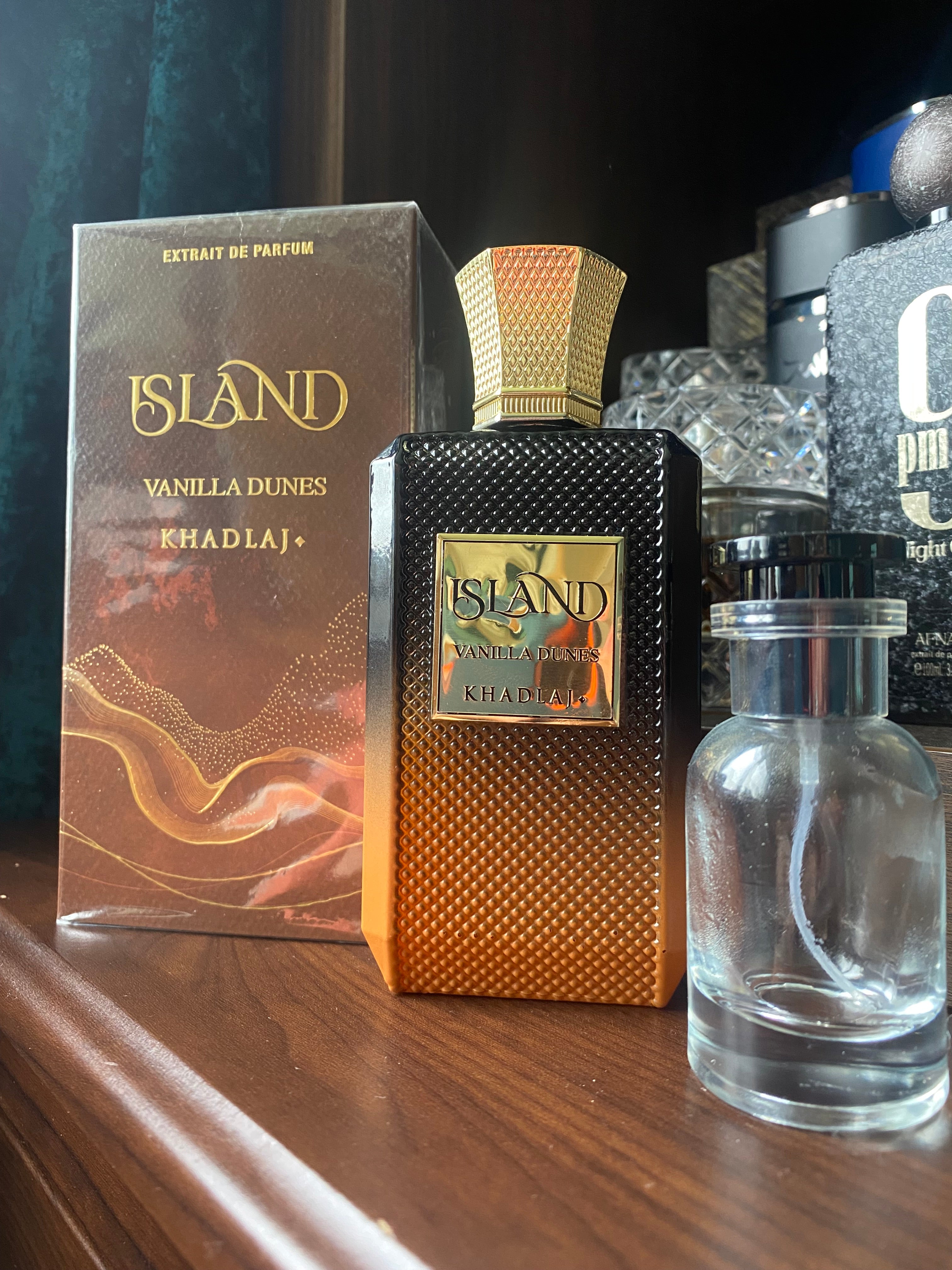 Khadlaj - Island Vanilla Dunes. 30ml Decant