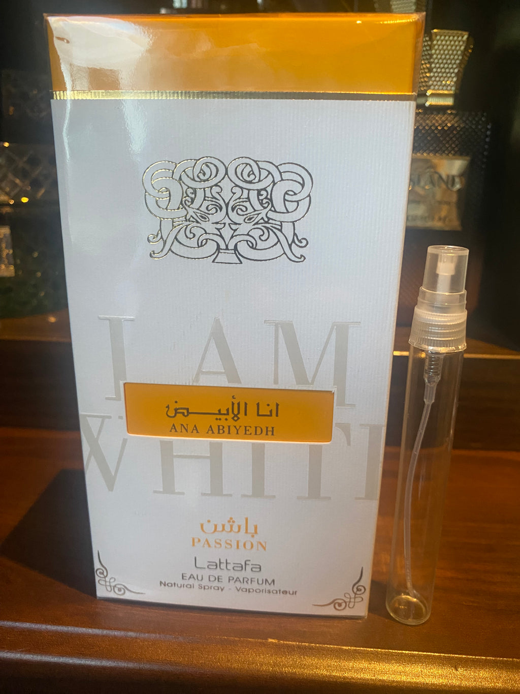 Lattafa Ana Abiyedh Passion, 10ml Decant